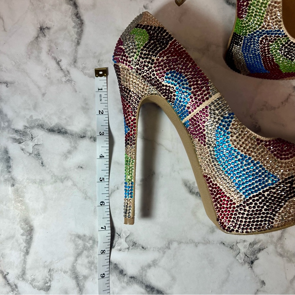 Steve Madden Dyvinal Camouflage Heels - Picture 10 of 10